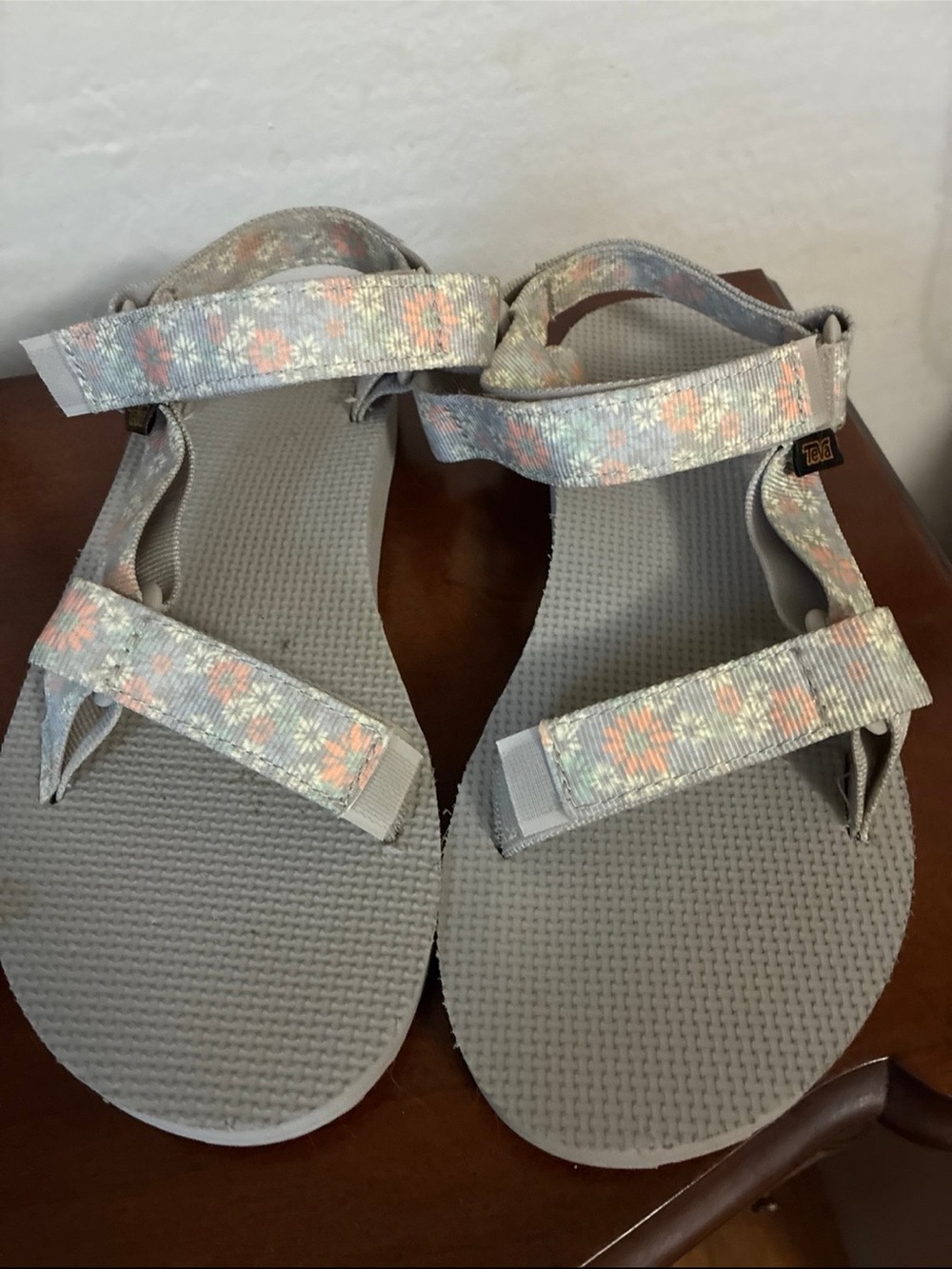 Teva Gray Sandals with Peach Floral Straps Size 7 - Picture 2 of 6